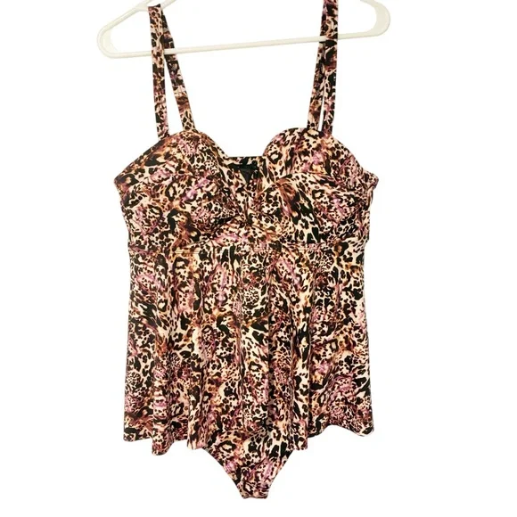 Torrid Plus Size 1X DD/DDD Swim Dress‎ Leopard Animal Print Bathing Suit
